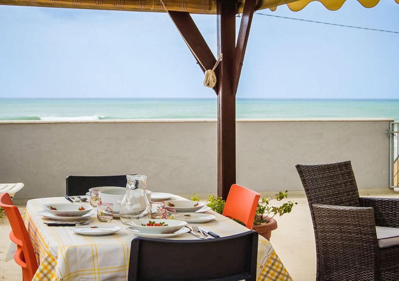 Arisa -Terrazza Privata 60 Mq Sulla Spiaggia Доналуката Екстериор снимка
